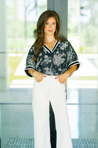 Finally Floral Printed Top-Black ~FINAL SALE~