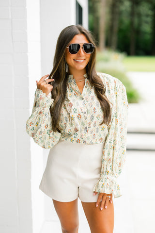Everyday Chic Ecru Floral Top
