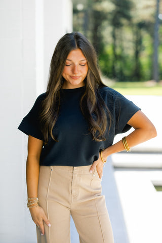 Must Have Basic Tee-Black