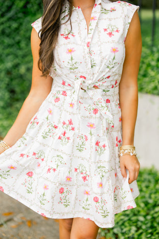 So Chic Cream Floral Dress