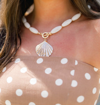 Neutral Metallic Shell Necklace - Instyle Boutique