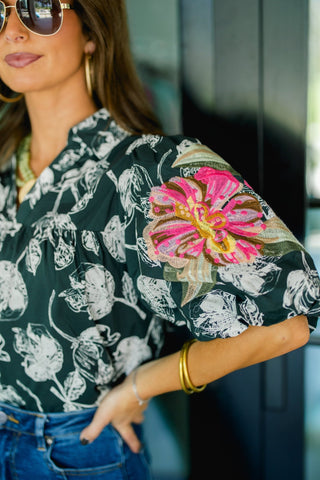 Blooming Black Floral Top - Instyle Boutique