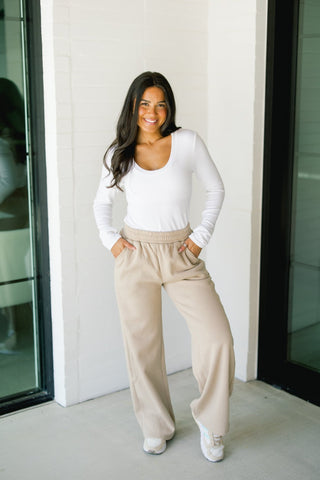 Wear On Repeat White Top - Instyle Boutique