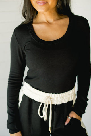 Wear On Repeat Black Top - Instyle Boutique