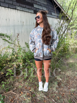 BIRDIE PREORDER Hoodie in Timber Haze Camo - Instyle Boutique