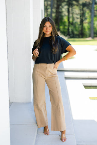 Must Have Basic Tee-Black
