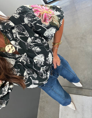 Blooming Black Floral Top - Instyle Boutique
