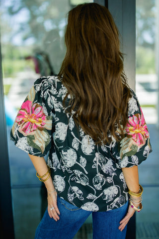 Blooming Black Floral Top - Instyle Boutique