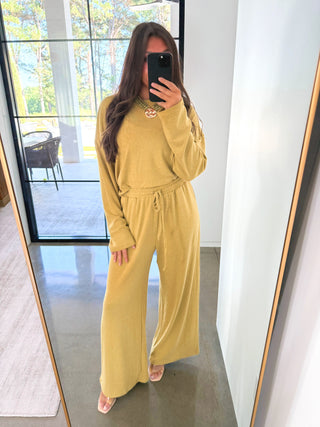 Cozy Girl Golden Lime Set