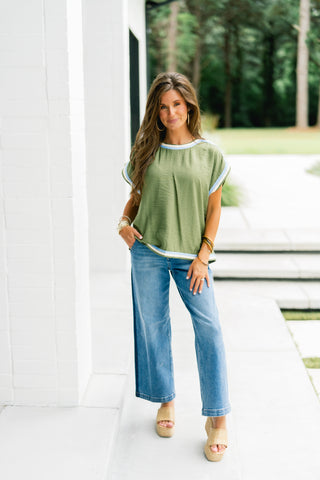 Good Vibes Contrast Trim Top