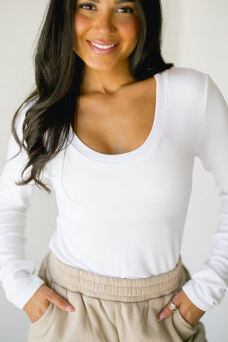 Wear On Repeat White Top - Instyle Boutique