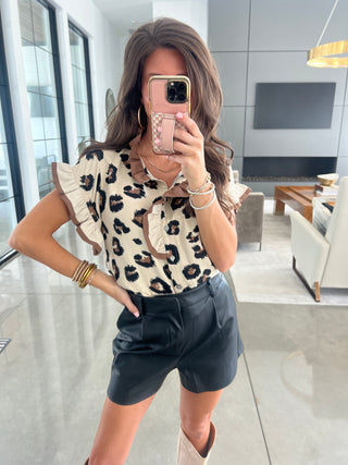 Lady In Leather Black Shorts
