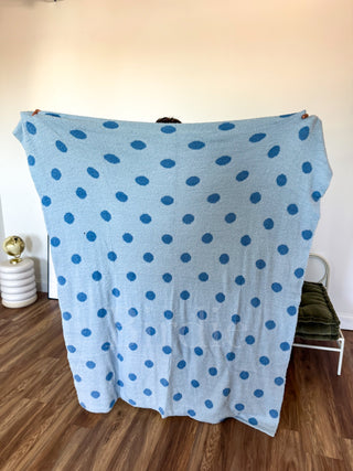 BIRDIE PREORDER Reversible Blanket in Powder Blue Dot