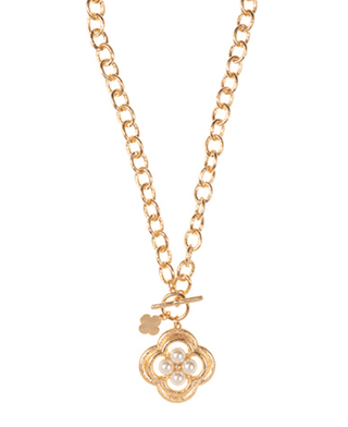 Pearl & Clover Pendant Necklace - Instyle Boutique